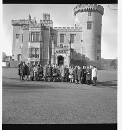 Aer Lingus travel agents outside Dromoland Castle