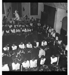 Colombo group at Bunratty Castle