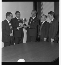 Shannon winning golf trophy