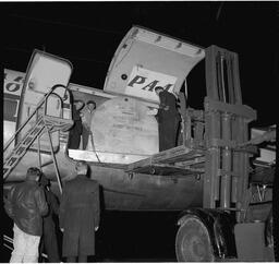 Sequence of unloading special cargo from Pan American Airlines (PAA) planes at Shannon Airport (8)