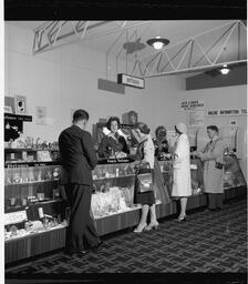 Duty Free Perfume counter (2)