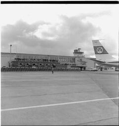 Shannon Airport ramp (9)