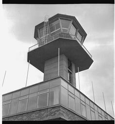 Shannon Airport control tower (10)