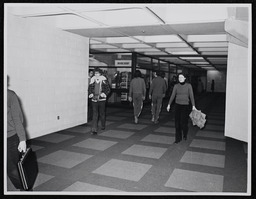 Students on campus in the early days of NIHE Limerick