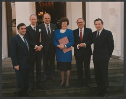 Announcement of University status for NIHE Limerick by Mary O'Rourke Minister for Education at Plassey House