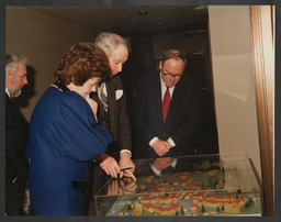 Minister for Education Mary O'Rourke on a visit to NIHE Limerick