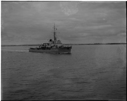 Aerial - German Navy gun boat in Shannon