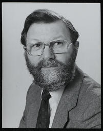 Portrait of Professor Evan Petty 2