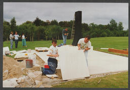 Shots of erection of sculpture by Michael Warren in front of Plassey House