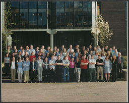 Group portrait No. 3 of students in front of the Main Building at the University of Limerick