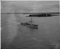 German Navy boat in Upper Shannon River